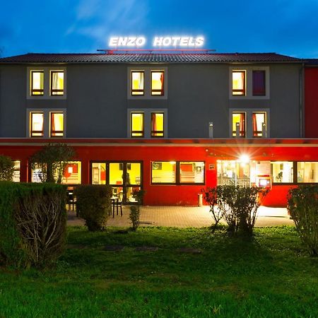 Enzo Hotels Pont-A-Mousson By Kyriad Direct Екстер'єр фото